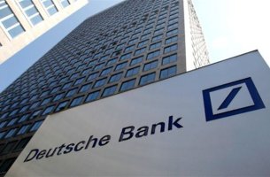 Deutsche Bank: Παραμένει δεσμευμένη στο μηδενικό αποτύπωμα άνθρακα