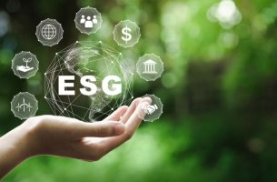 Top Performer στον τομέα ESG αναδεικνύεται η Ελλάδα ανάμεσα στις χώρες του ΟΟΣΑ