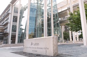 Το μεγάλο συνταξιοδοτικό ταμείο CalPERS στρέφεται σε ευκαιρίες προσαρμογής ενώ η αγορά «κλιματικών λύσεων» φτάνει τα 60 δισ. $