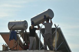 Αλλάζω Θέρμανση/Θερμοσίφωνα: Σημαντική αύξηση προϋπολογισμό κατά 424 εκατ. ευρώ