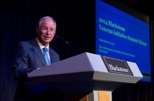 Blackstone: «Η δίψα για κεφάλαια στην ενεργειακή μετάβαση ξεπερνά την προσφορά»