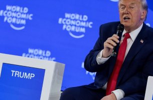 Ειρήνη αλά Τραμπ: Ποιοι μπαίνουν, ποιοι αντιδρούν και τι σημαίνει για την Ελλάδα