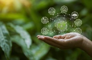 «Green AI» στο ταμπλό: τέσσερις μετοχές που μπαίνουν στο ραντάρ του 2026 καθώς η τεχνητή νοημοσύνη αλλάζει την ενέργεια