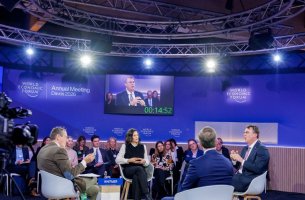 Το «κλίμα της παραίτησης» στο Νταβός: από τη φιλοδοξία στην προσαρμογή