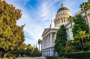 Η Καλιφόρνια γίνεται η πρώτη Πολιτεία των ΗΠΑ με υποχρεωτικό climate reporting