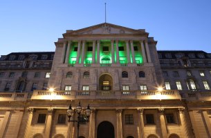 Bank of England: Η κλιματική αλλαγή μπαίνει στο «business as usual» της νομισματικής πολιτικής και της εποπτείας