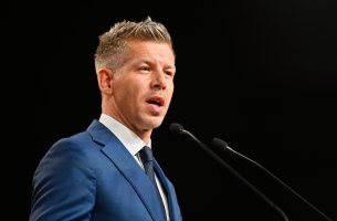 Ουγγαρία: Η νίκη του Πέτερ Μαγιάρ ανοίγει παράθυρο για ενίσχυση της κλιματικής πολιτικής