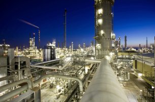 Γερμανία: 5 δισ. ευρώ για τη μείωση εκπομπών στη βαριά βιομηχανία