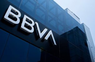 BBVA: Χρηματοδότηση-μαμούθ για μονάδα βιώσιμων αεροπορικών καυσίμων στη Βραζιλία