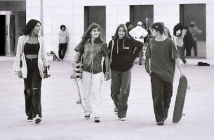 Μελέτη ανατρέπει τα στερεότυπα: Η Gen X ίσως είναι πιο βιώσιμη από τη Gen Z