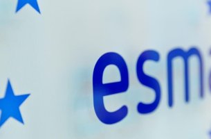 ESMA: Αυξήθηκαν οι παρεμβάσεις για οικονομικές και ESG αναφορές εταιρειών στην Ευρώπη το 2025