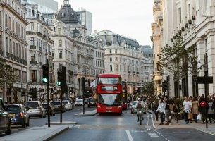 Καύσωνας «χτυπά» το London Climate Action Week: Εκδηλώσεις ακυρώνονται λόγω της κλιματικής κρίσης