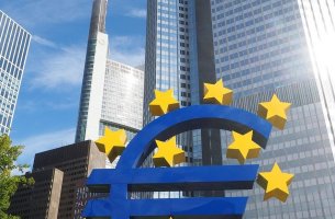 ΕΚΤ: Συνεχίζεται η μείωση των εκπομπών άνθρακα στα χαρτοφυλάκια του Ευρωσυστήματος