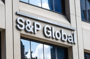 S&P Global: Νέο εργαλείο αξιολόγησης εταιρειών με βάση τις αρχές του ΟΗΕ για τα ανθρώπινα δικαιώματα και τη διαφάνεια