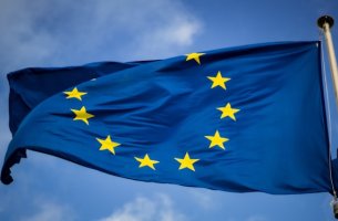 Proskauer: Το SFDR 2.0 προχωρά προς τρεις νέες κατηγορίες βιώσιμων επενδυτικών προϊόντων, αλλά παραμένουν ανοιχτές κρίσιμες διαφωνίες
