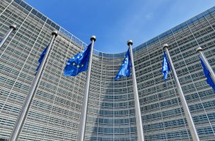 Νέα ESRS: Πιο απλό ESG reporting για τις επιχειρήσεις από το 2027