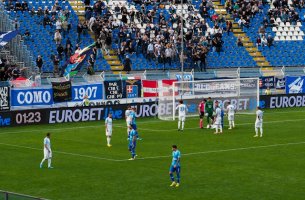 Udinese–Cagliari: Το πρώτο «πράσινο» ματς της Serie A με φωτοβολταϊκά, δωρεάν λεωφορεία και μέτρηση CO₂