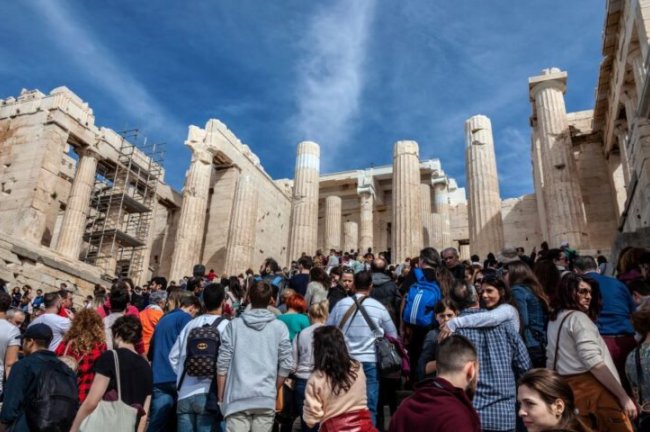 ΕΕ: Δέσμευση για πιο πράσινο, πιο ψηφιακό και πιο ανθεκτικό τουρισμό έως το 2030 από τα κράτη μέλη
