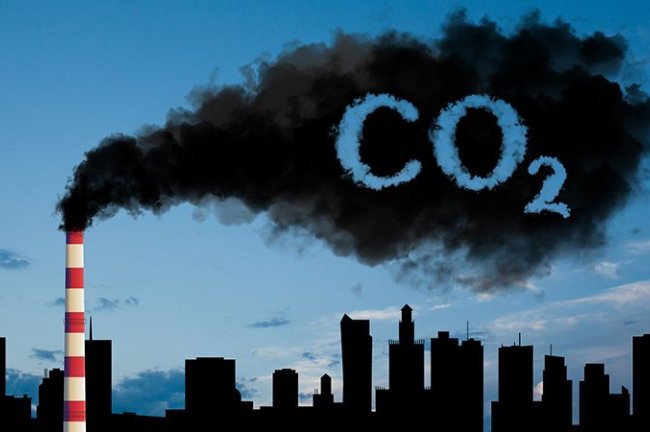 Οι εκπομπές CO2 εξαιτίας της καύσης ορυκτών καυσίμων προς νέο ρεκόρ το 2025