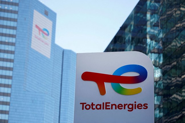 TotalEnergies: Αναβλήθηκε η απόφαση για την πρώτη κλιματική αγωγή στο Βέλγιο