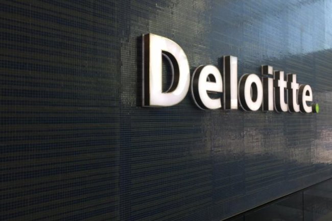 Deloitte: Η αναφορά βιωσιμότητας μπορεί να μετατραπεί από υποχρέωση συμμόρφωσης σε εργαλείο ανάπτυξης