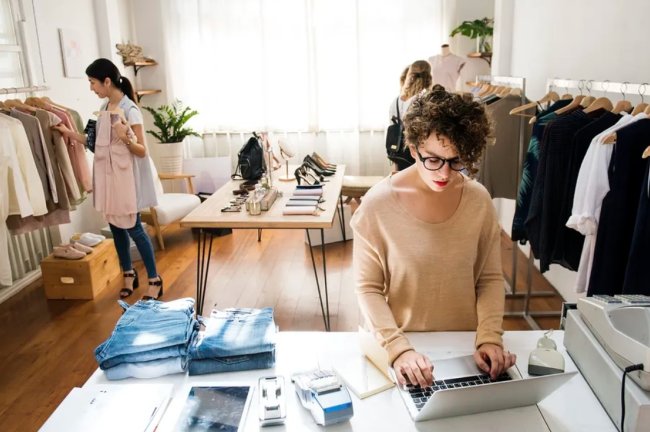 Business of Fashion: Η μόδα επαναλανσάρει τη βιωσιμότητα ως στρατηγική οικονομικής επιβίωσης