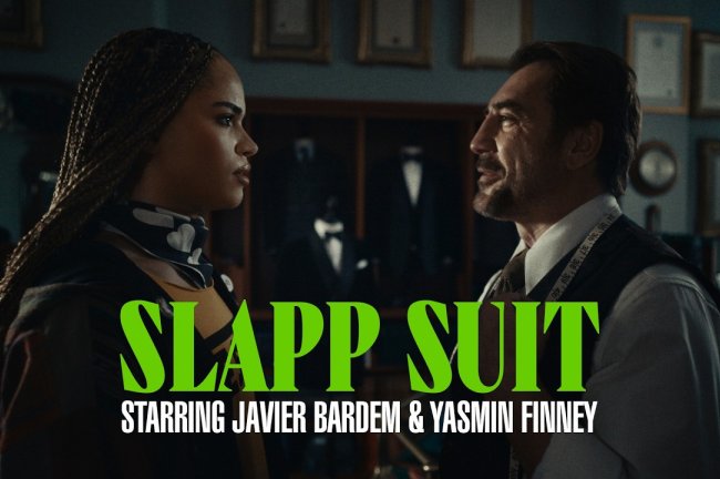Ο Javier Bardem, η Yasmin Finney και η Greenpeace λανσάρουν την ταινία “SLAPP Suit” σχετικά με τον εταιρικό εκφοβισμό
