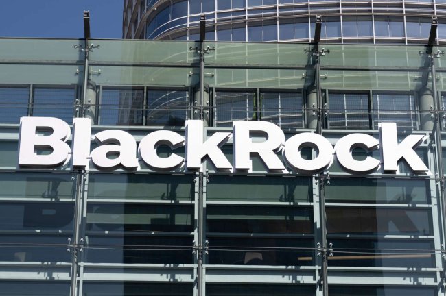 BlackRock: Οι αγορές δεν έχουν ακόμη αποτιμήσει πλήρως τους μακροχρόνιους κλιματικούς κινδύνους