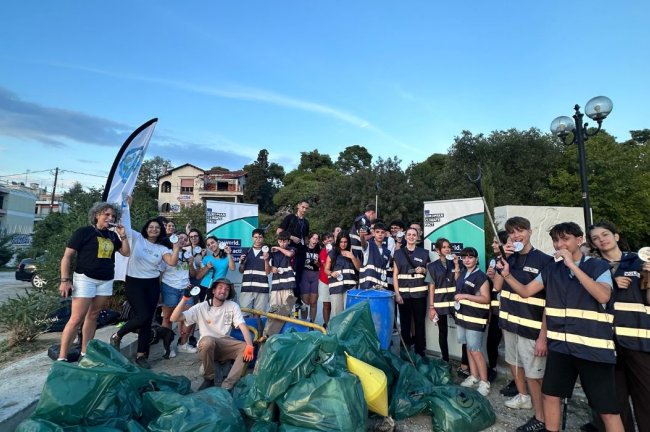“Beyond the Beach”: Η Θεσσαλονίκη ένωσε εθελοντική δράση, ενημέρωση και επαναχρησιμοποίηση για την προστασία της θάλασσας