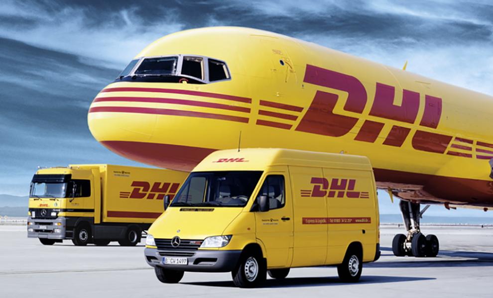 Η DHL βάζει φρένο στις εκπομπές άνθρακα