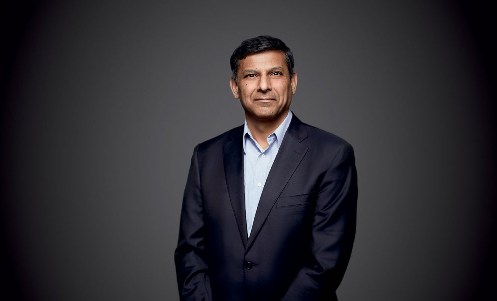 Rajan: «Οι κεντρικές τράπεζες δεν πρέπει να δίνουν εντολή για πράσινες επενδύσεις»