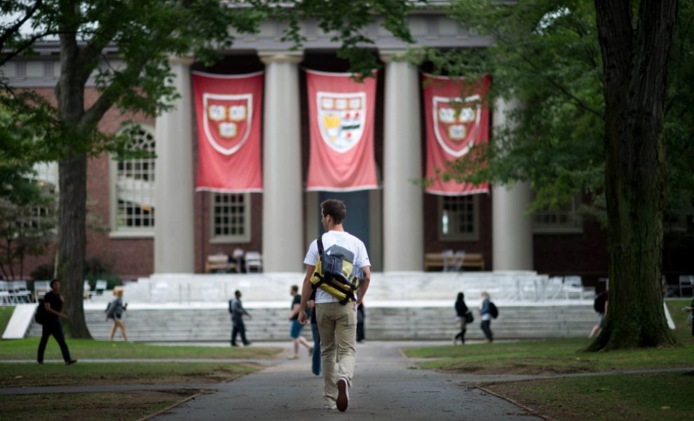 Το ταμείο του Harvard αποεπενδύει από δραστηριότητες ορυκτών καυσίμων - Επενδύει στην πράσινη οικονομία