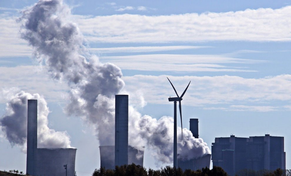 «Παράθυρο» Μπάιντεν για επιβολή φόρου στον άνθρακα
