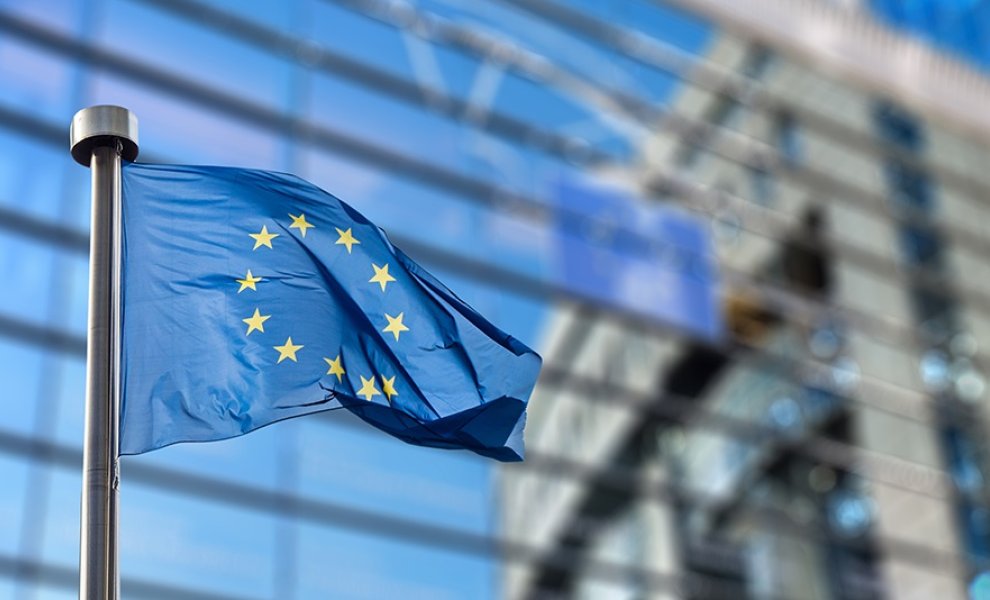 Η ΕΕ πέρασε το πρώτο «πακέτο» κανόνων για πράσινες επενδύσεις 