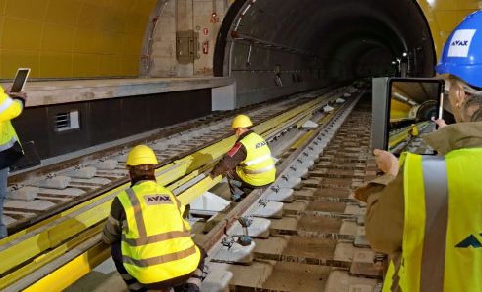 ΆΒΑΞ: Πρωτοποριακή εφαρμογή ψηφιακών μοντέλων διαχείρισης διαδικασιών υγείας και ασφάλειας στους εργαζόμενους πρώτης γραμμής