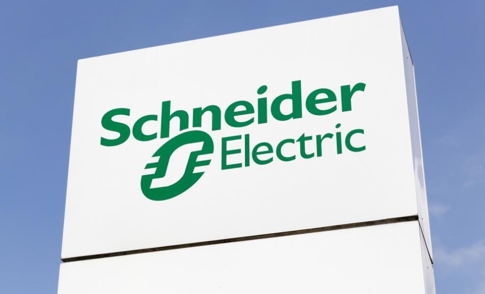 Η Schneider Electric ψηφιοποιεί την ναυτιλία