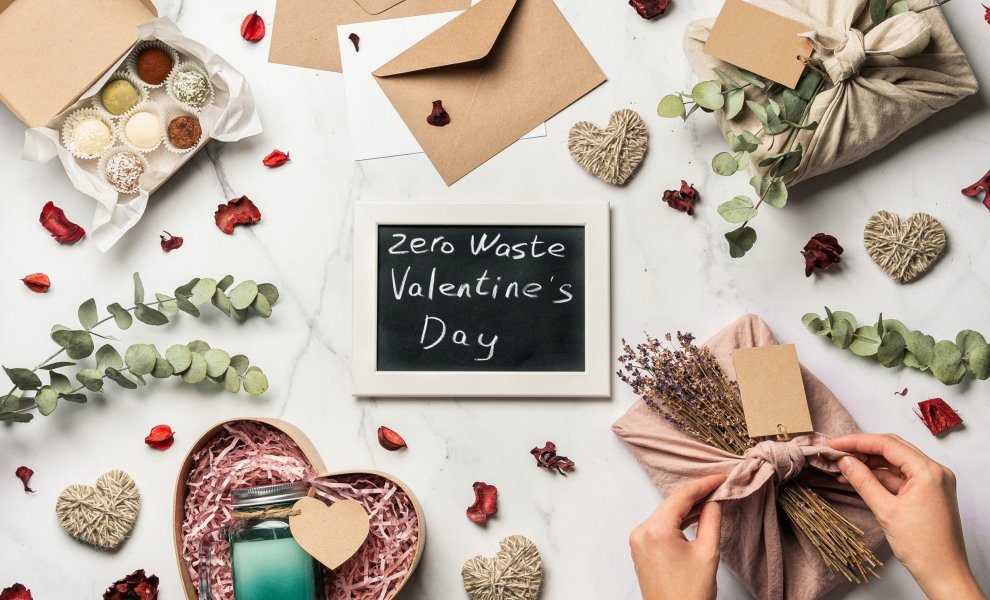 Valentine's Day: 7 ιδέες δώρων για να «πρασινίσεις» την πιο κόκκινη ημέρα χρόνου