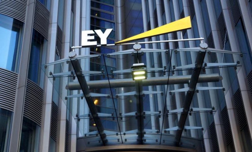 EY: Επένδυση 1 δισ. δολαρίων σε τεχνολογική πλατφόρμα επόμενης γενιάς 