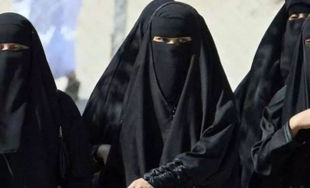 Σαουδική Αραβία: Γυναίκα καταδικάστηκε σε ποινή φυλάκισης 45 ετών για αναρτήσεις στα μέσα κοινωνικής δικτύωσης