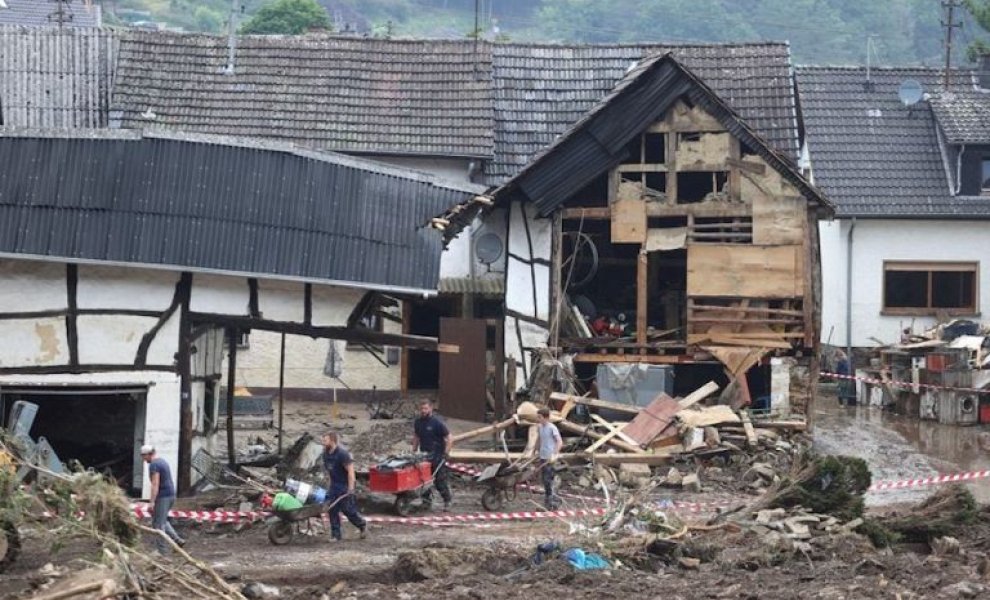 Swiss Re: Στα 72 δισ. δολάρια το κόστος των φυσικών καταστροφών το α΄ εξάμηνο