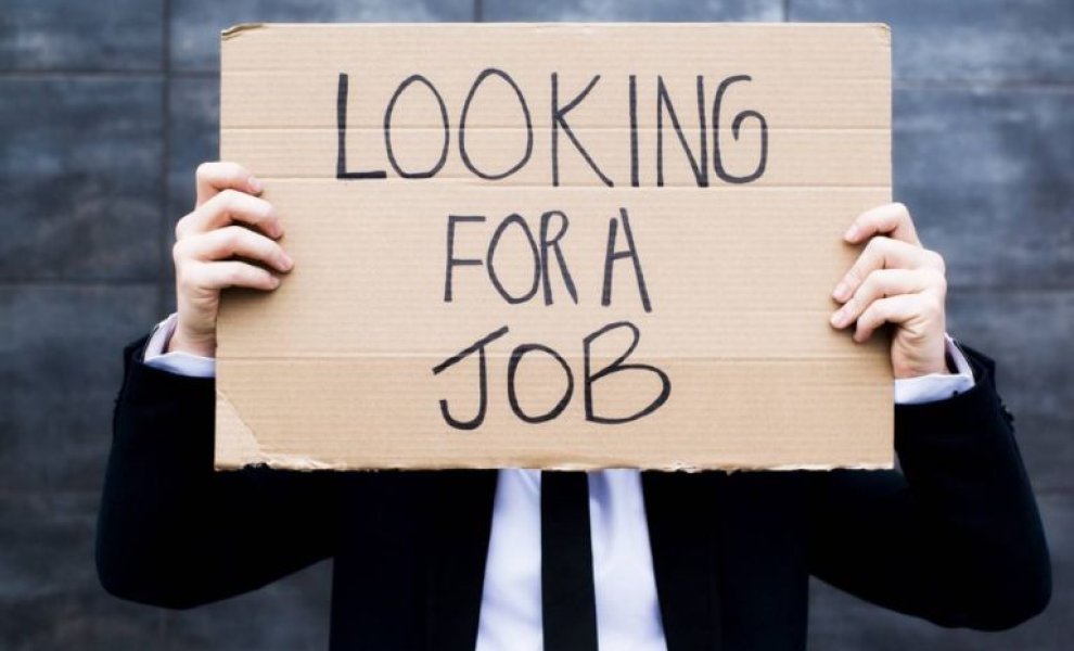 Οι 4 λόγοι που η ανεργία παραμένει σε υψηλά επίπεδα