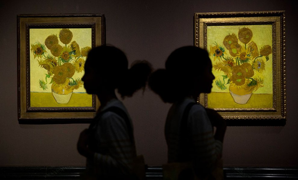 Επίθεση με ντοματόσουπα κατά του πίνακα «Ηλιοτρόπια» του βαν Γκογκ στην Εθνική Πινακοθήκη του Λονδίνου από οικολόγους ακτιβίστριες