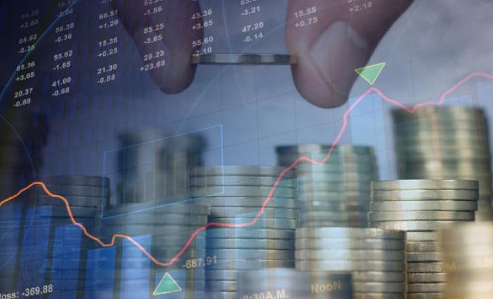Χρηματιστήριο Aθηνών: Πιέσεις λίγο πριν το κλείσιμο 