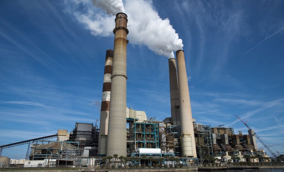 PwC: Ανάγκη για υπερεντατικοποίηση του ρυθμού μείωσης των εκπομπών διοξειδίου του άνθρακα 