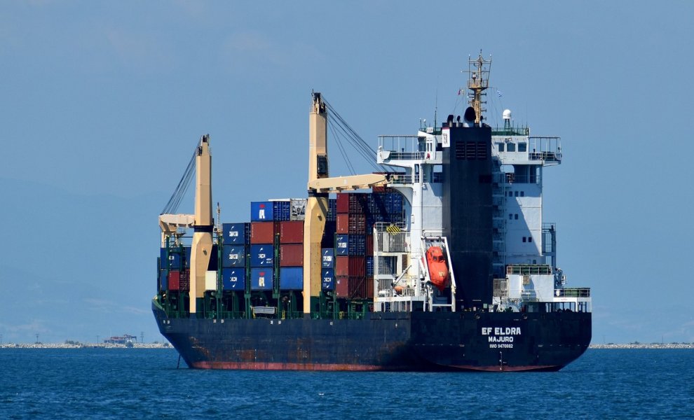 ΟΗΕ: Η παγκόσμια εμπορική ναυτιλία καλείται να καβαλήσει το πράσινο κύμα	
