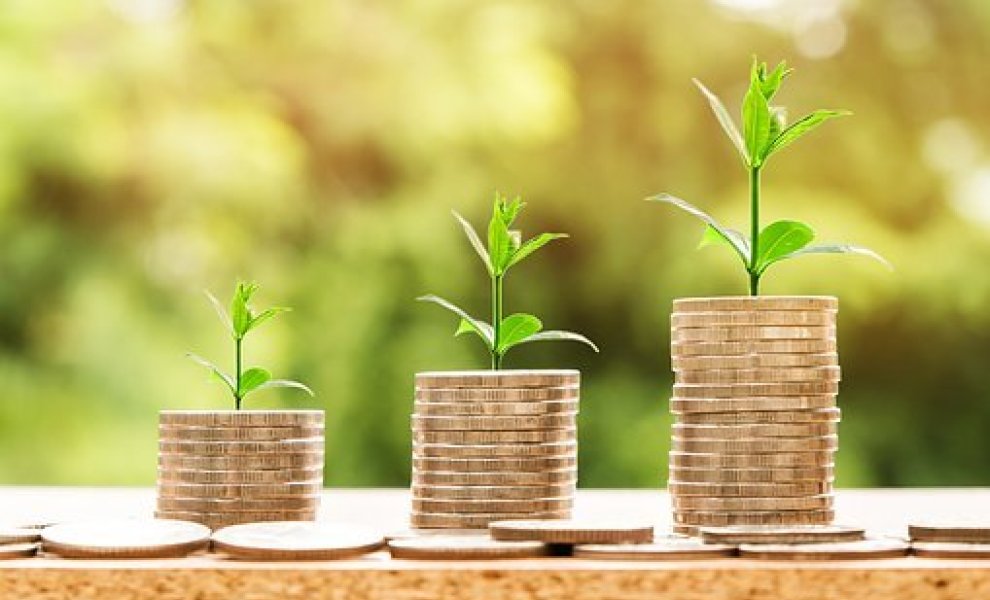Schroders: Οι έμπειροι επενδυτές στηρίζουν την κερδοφορία τους σε βιώσιμες επενδύσεις
