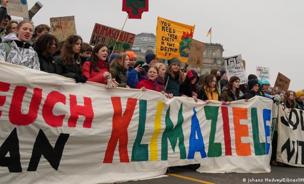 Γερμανία: Μαζικές διαδηλώσεις Fridays for Future