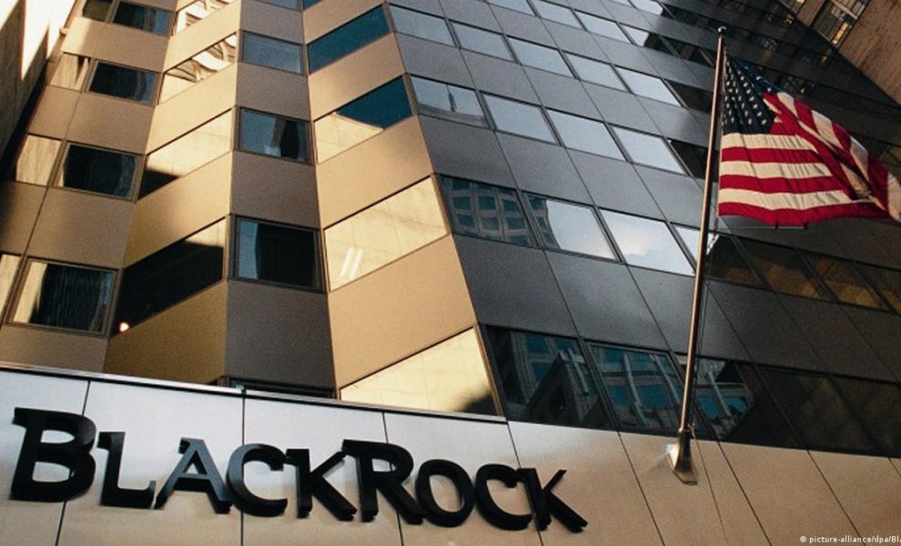 Ρεπουμπλικανικές πολιτείες θέλουν να μπλοκάρουν την ώθηση ESG  της BlackRock για τις εταιρείες κοινής ωφέλειας