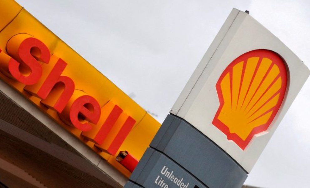 Shell: Πόλεμος των μετόχων λόγω της στρατηγικής κατά κλιματικής αλλαγής