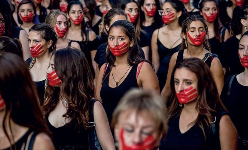 9 στους 10 ανθρώπους έχουν προκαταλήψεις κατά των γυναικών, σύμφωνα με έκθεση των Ηνωμένων Εθνών